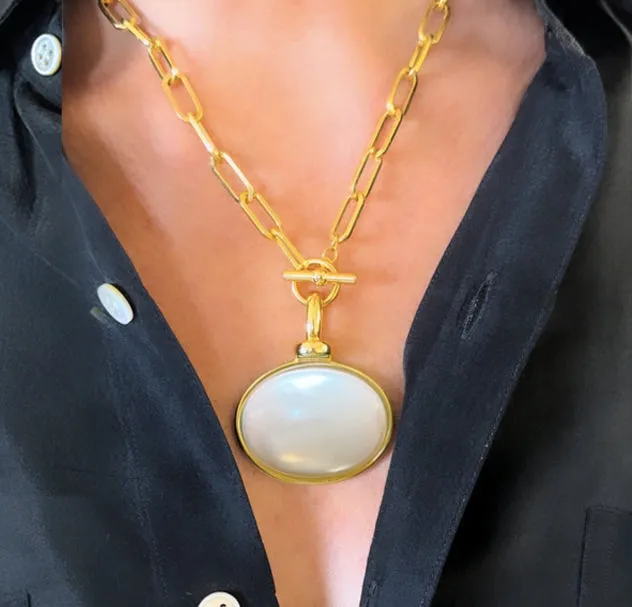 Diana Pendant Necklace