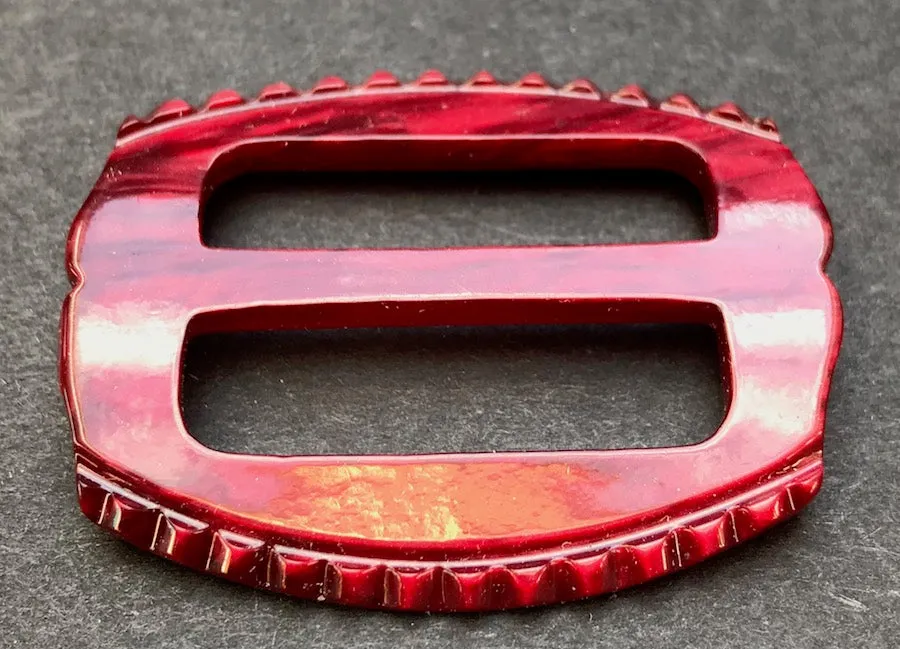Lovely Burgundy Vintage 1940s  4.5cm Buckle for up to 3cm Belt