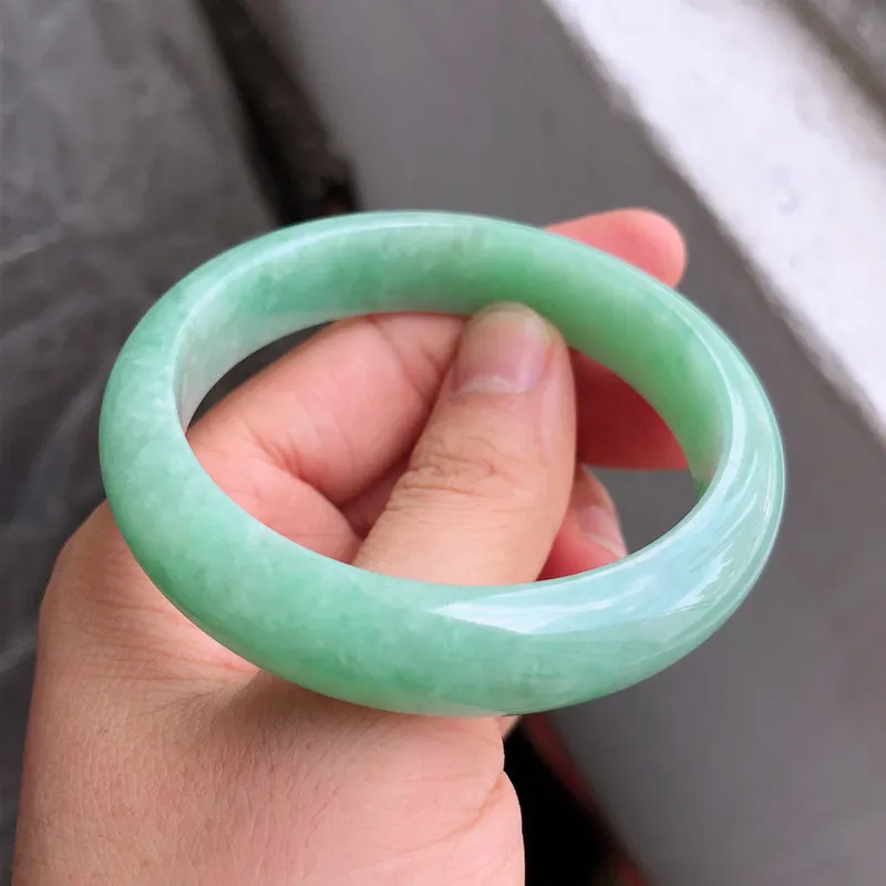Natural Jade Bangle Jadeite Bangle Internal Diameter 55mm NBE065