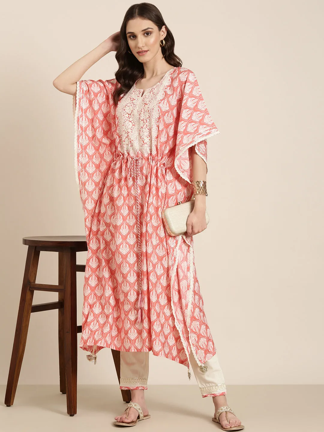 Women Coral Floral Kurta Set